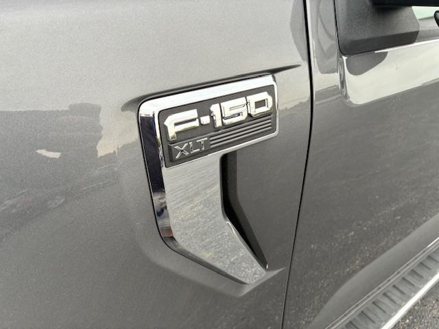 2022 Ford F-150 - $39,900