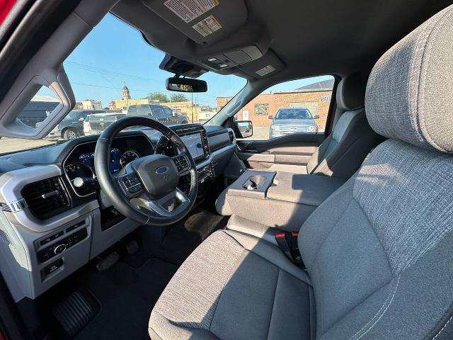 2022 Ford F-150 - $41,900