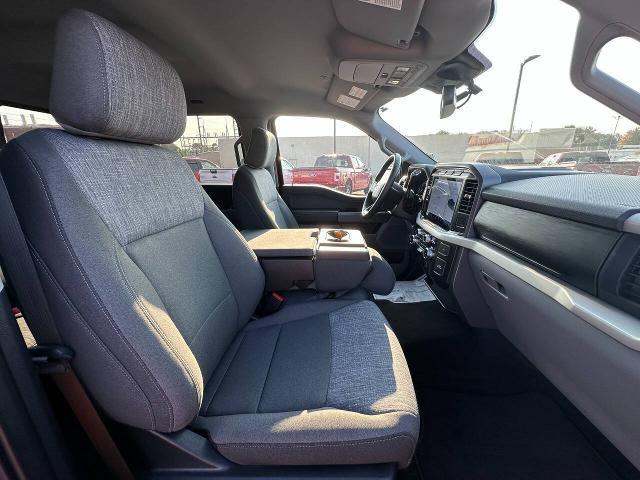2022 Ford F-150 - $41,900
