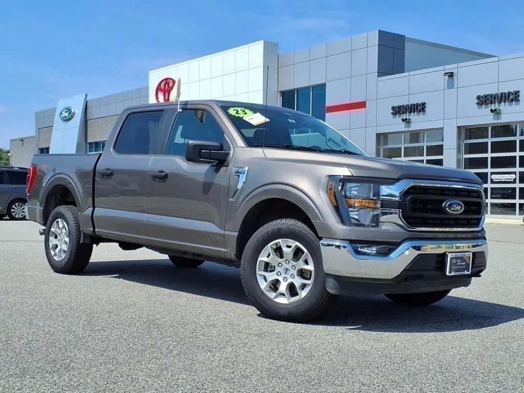 2023 Ford F-150 - $35,900