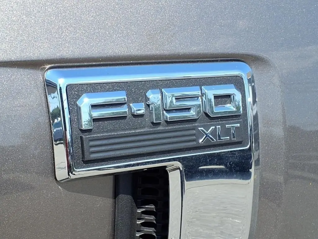 2023 Ford F-150 - $35,900