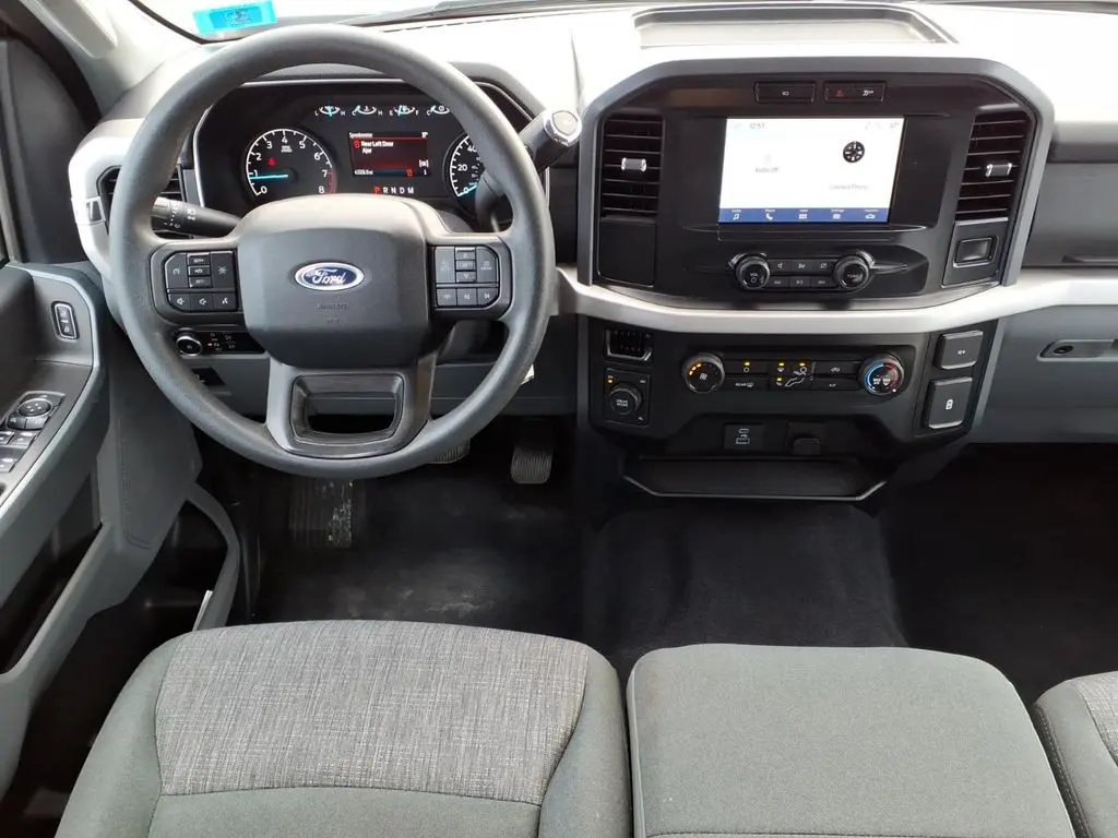 2023 Ford F-150 - $35,900