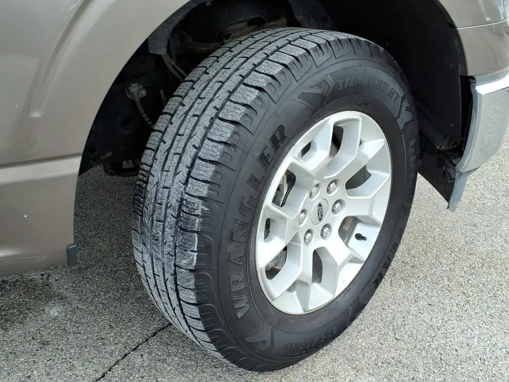 2023 Ford F-150 - $39,500