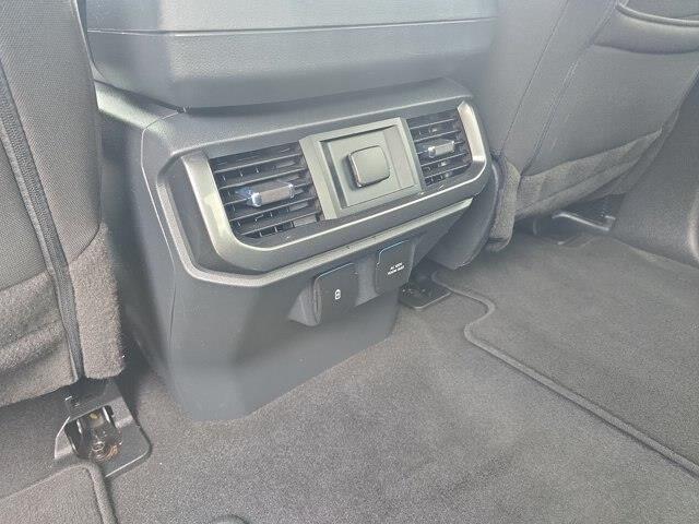 2023 Ford F-150 - $42,990
