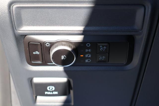2023 Ford F-150 - $41,000