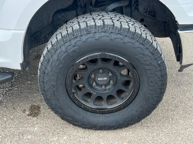 2020 Ford F-150 - $31,900