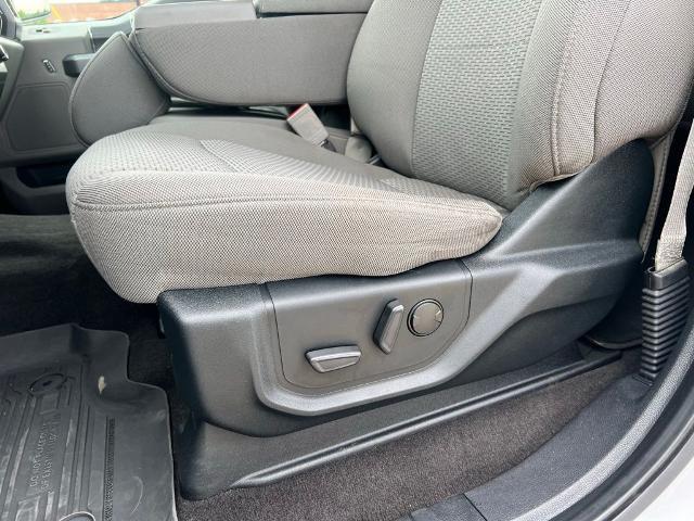 2020 Ford F-150 - $31,900