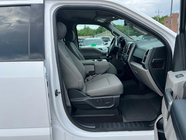 2020 Ford F-150 - $31,900