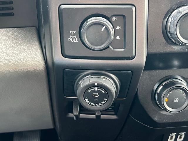 2020 Ford F-150 - $31,900
