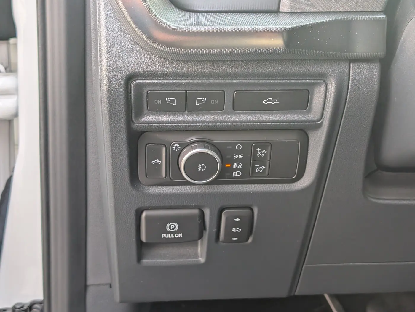 2022 Ford F-150 - $51,500