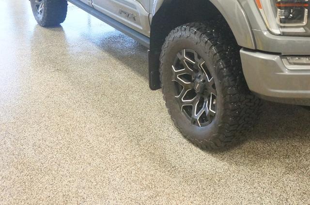 2022 Ford F-150 - $45,999
