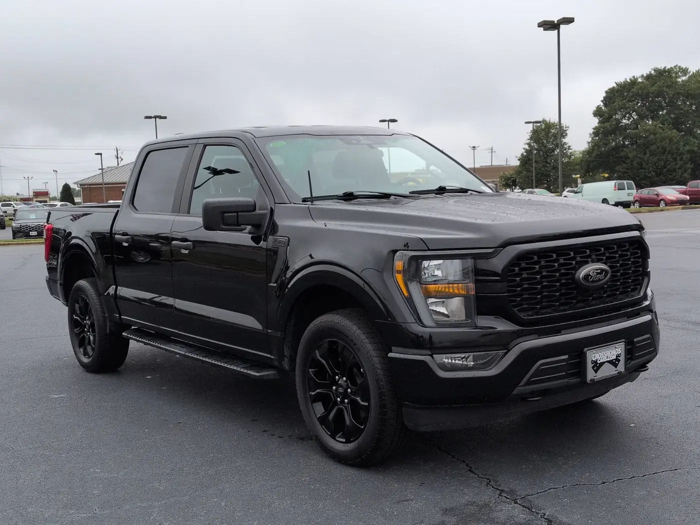 2023 Ford F-150 - $38,995