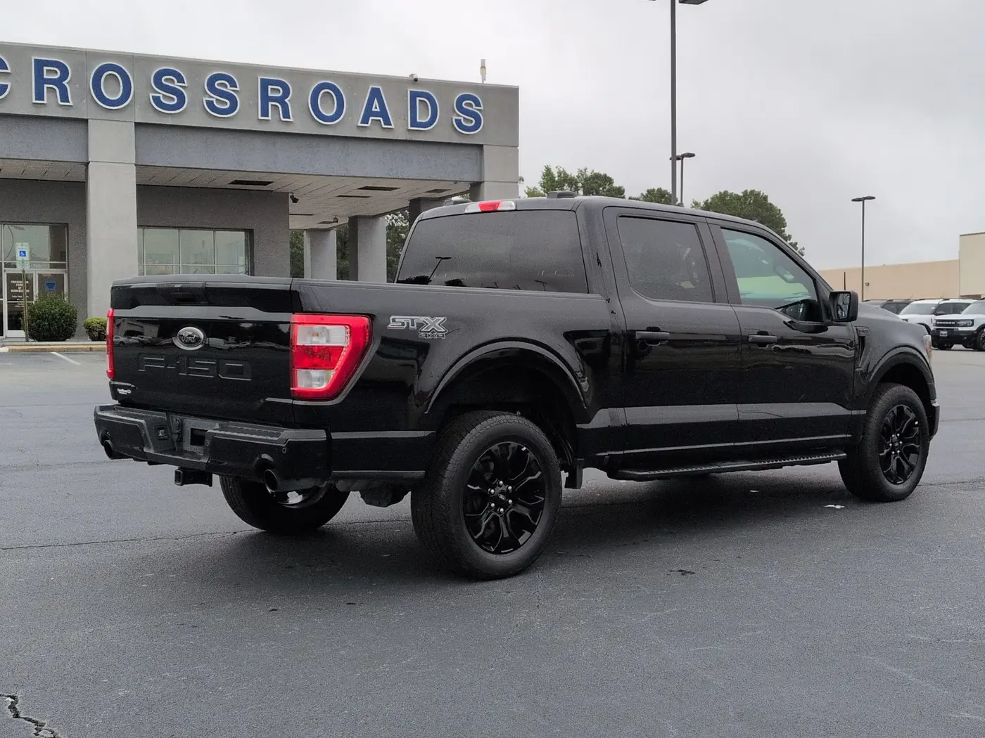 2023 Ford F-150 - $38,995