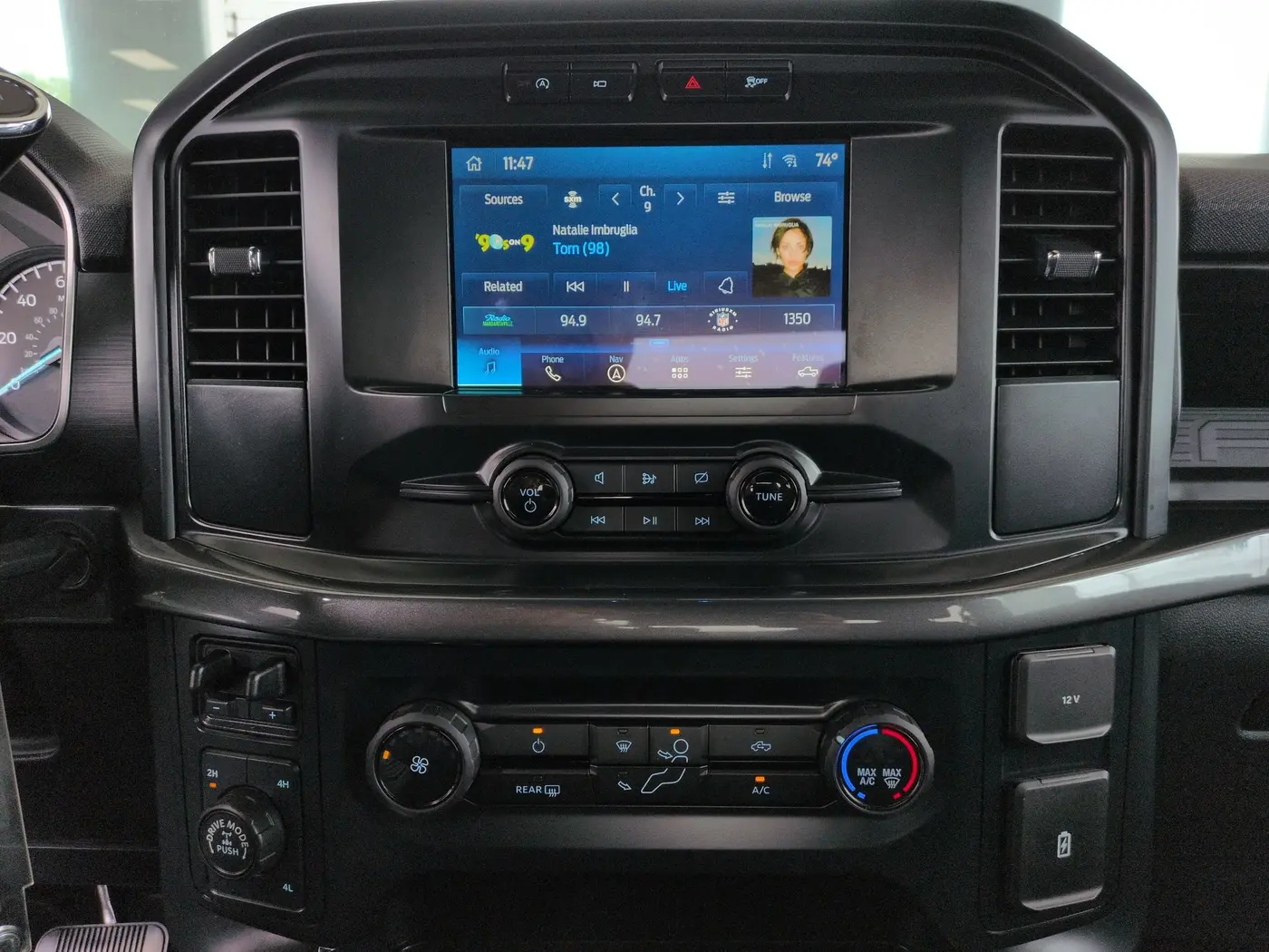 2023 Ford F-150 - $38,995