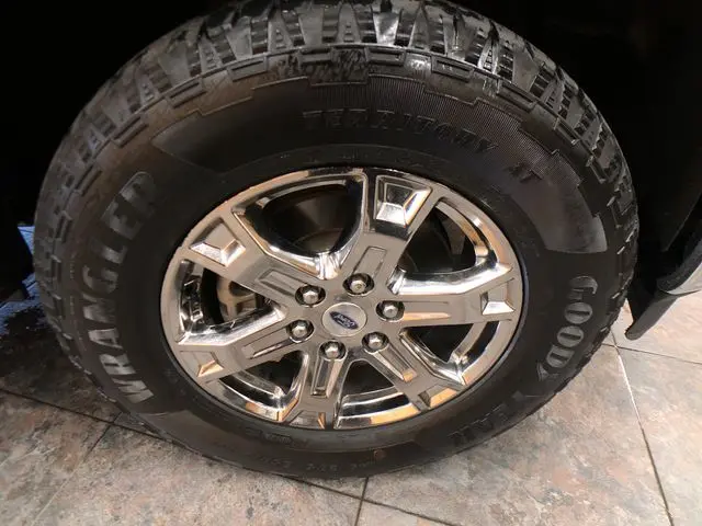 2022 Ford F-150 - $37,982