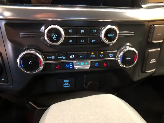 2022 Ford F-150 - $37,982