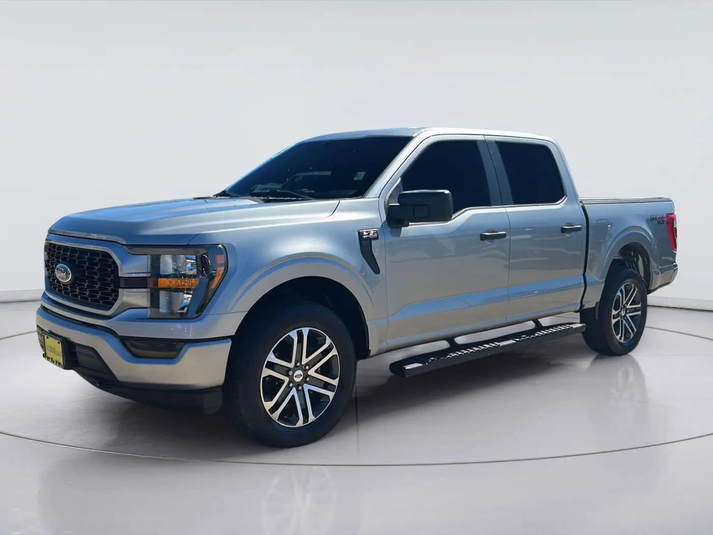 2023 Ford F-150 - $41,225