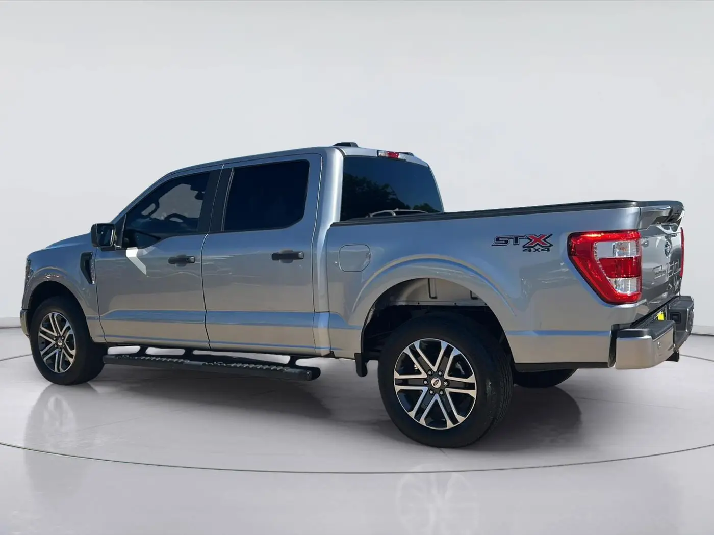 2023 Ford F-150 - $41,225