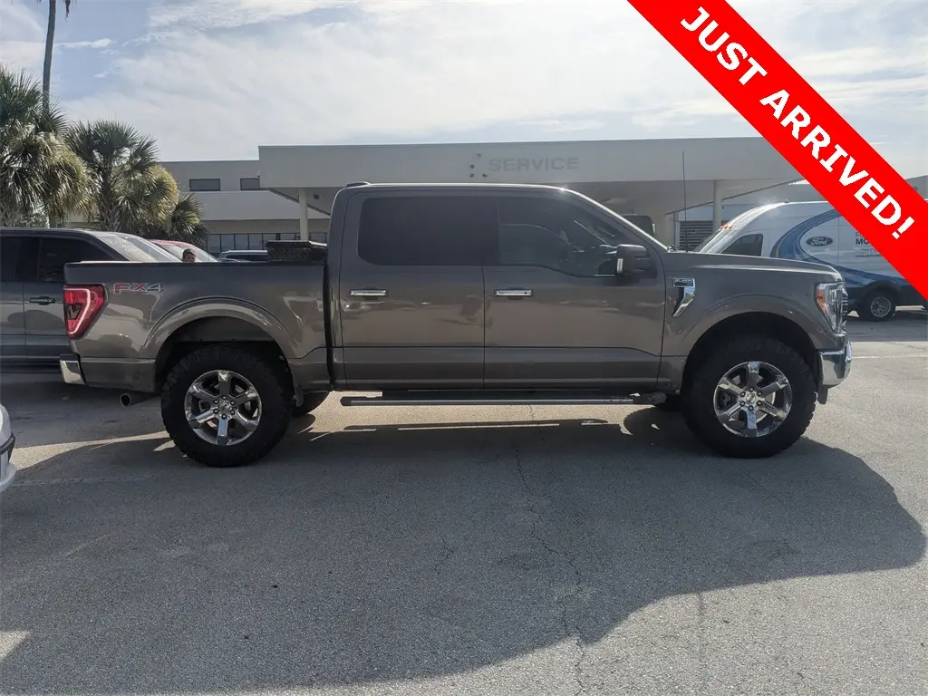 2023 Ford F-150 XLT — photo 1 of 5