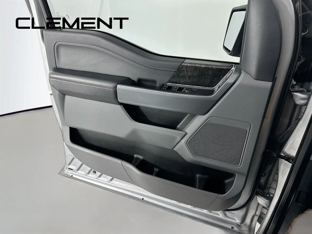 2023 Ford F-150 - $33,685