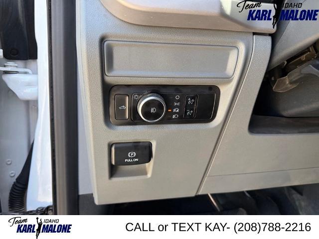 2023 Ford F-150 - $29,390