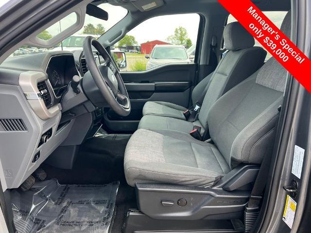 2023 Ford F-150 - $38,900