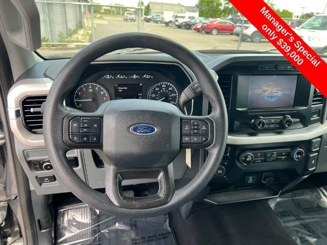 2023 Ford F-150 - $38,900