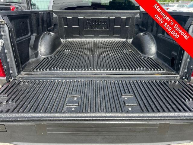 2023 Ford F-150 - $38,900