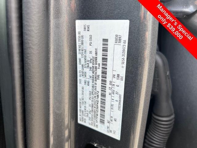 2023 Ford F-150 - $38,900