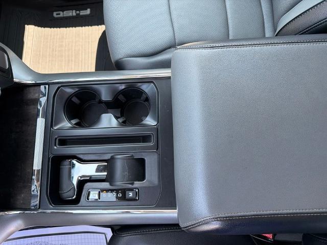 2022 Ford F-150 - $43,900