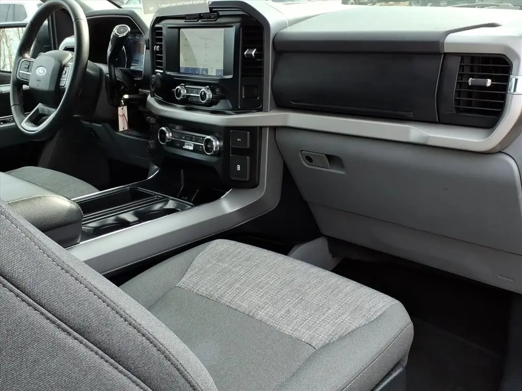 2023 Ford F-150 - $39,990
