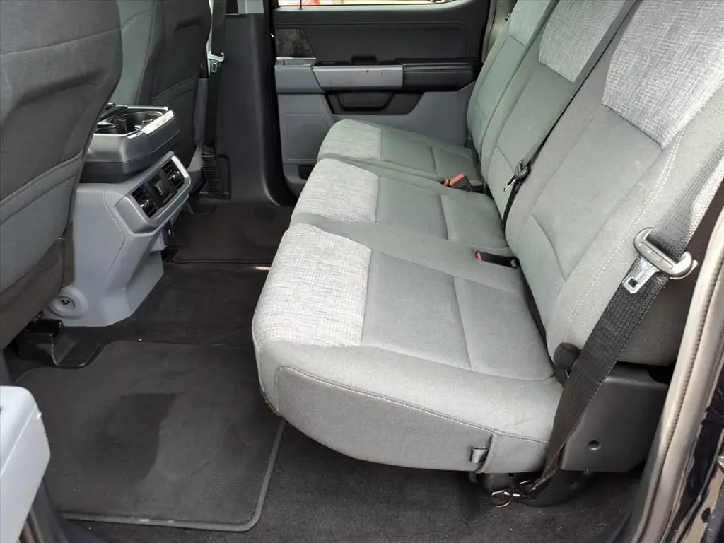 2023 Ford F-150 - $39,990