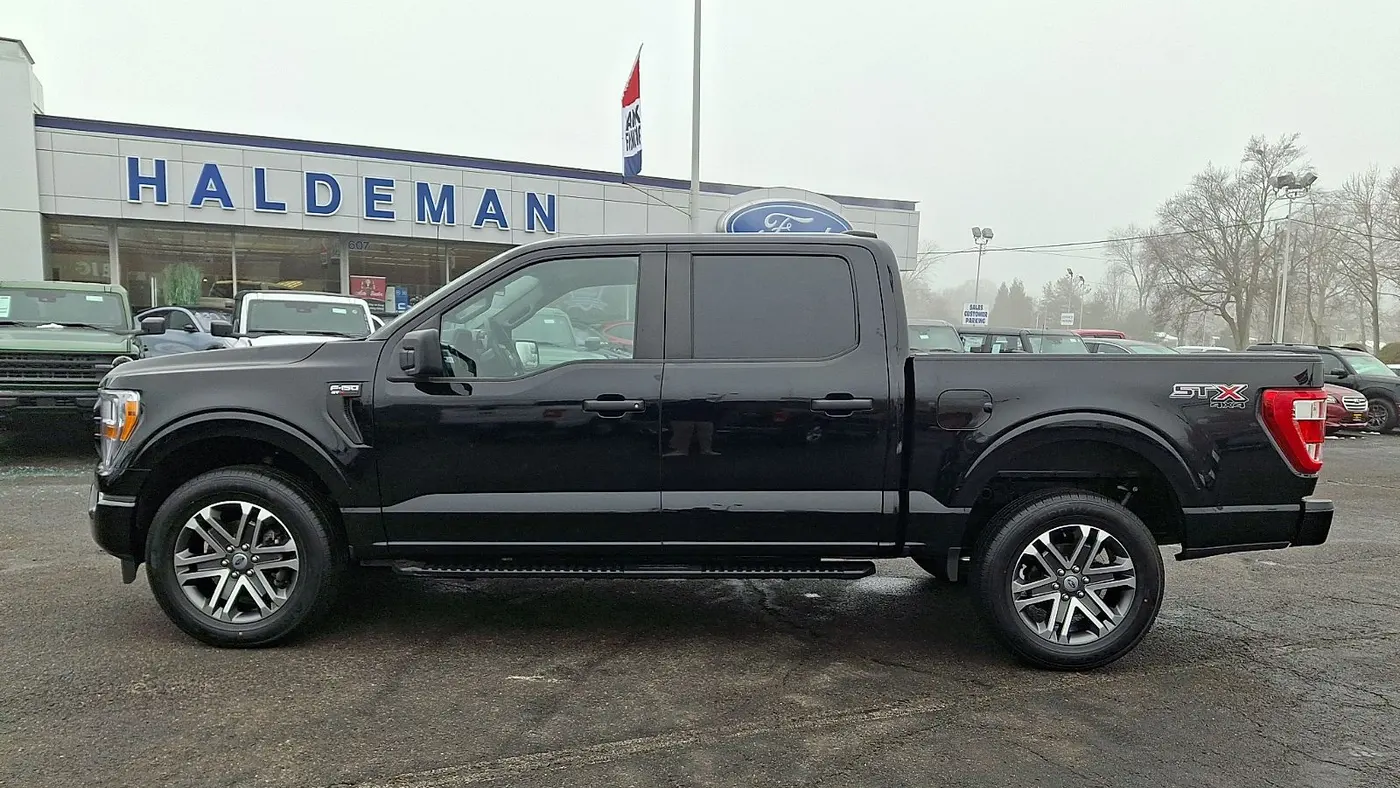 2022 Ford F-150 XL