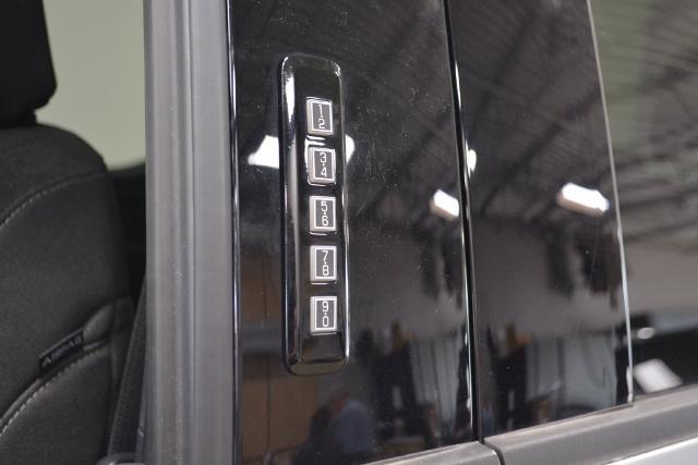 2022 Ford F-150 - $42,995