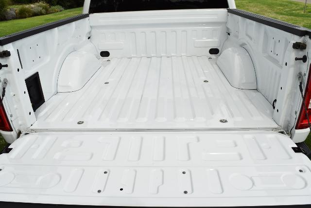 2023 Ford F-150 - $43,990