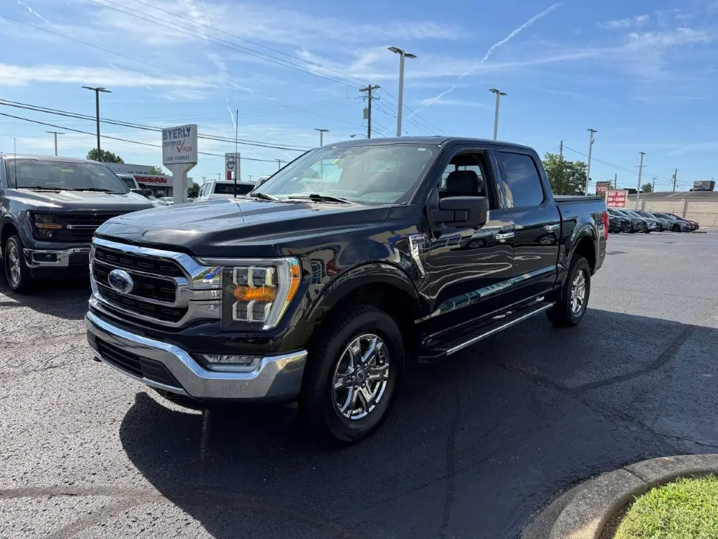 2023 Ford F-150 - $34,998