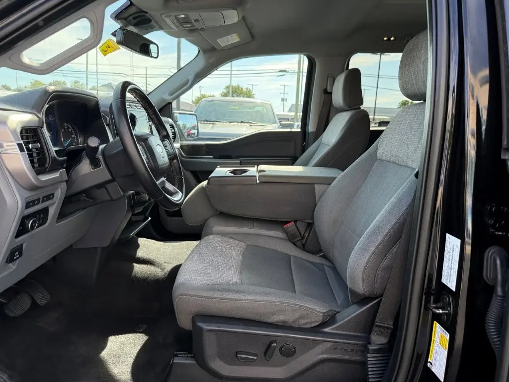 2023 Ford F-150 - $34,998