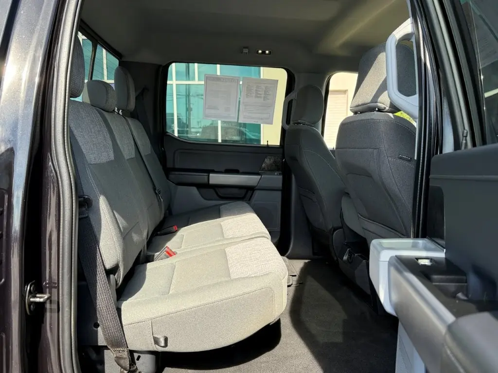 2023 Ford F-150 - $34,998