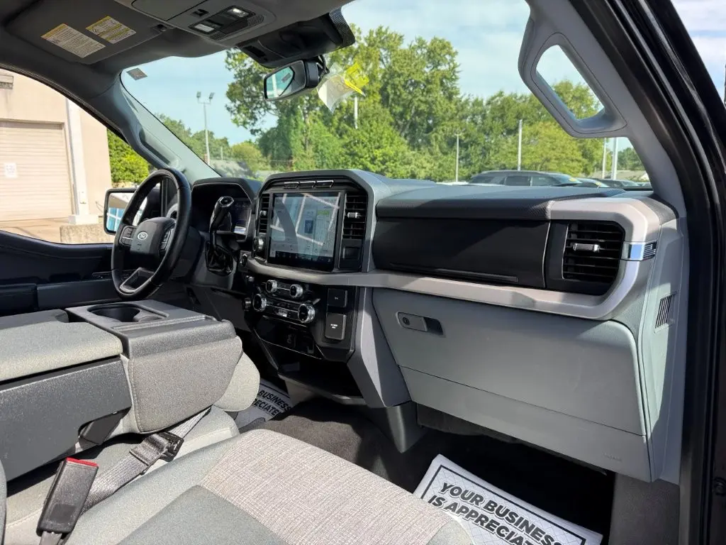 2023 Ford F-150 - $34,998