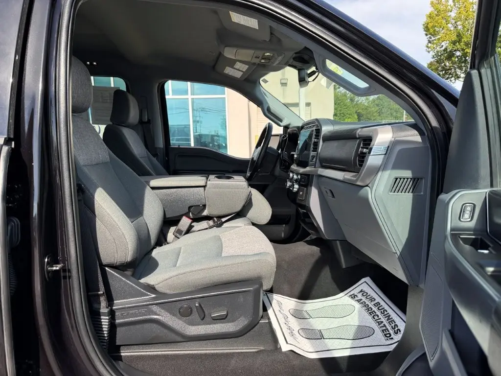 2023 Ford F-150 - $34,998