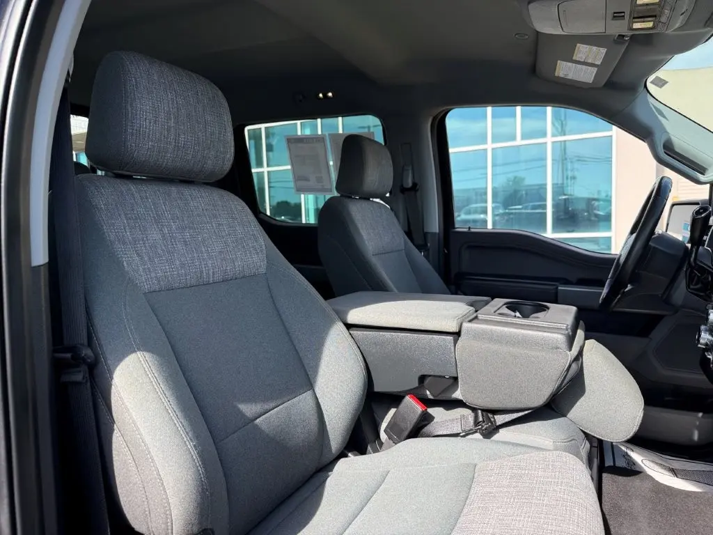 2023 Ford F-150 - $34,998