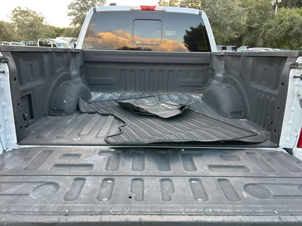 2022 Ford F-150 - $26,997