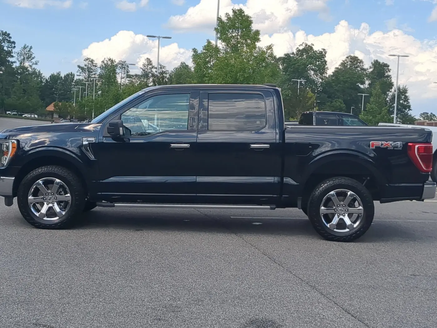 2021 Ford F-150 - $28,275