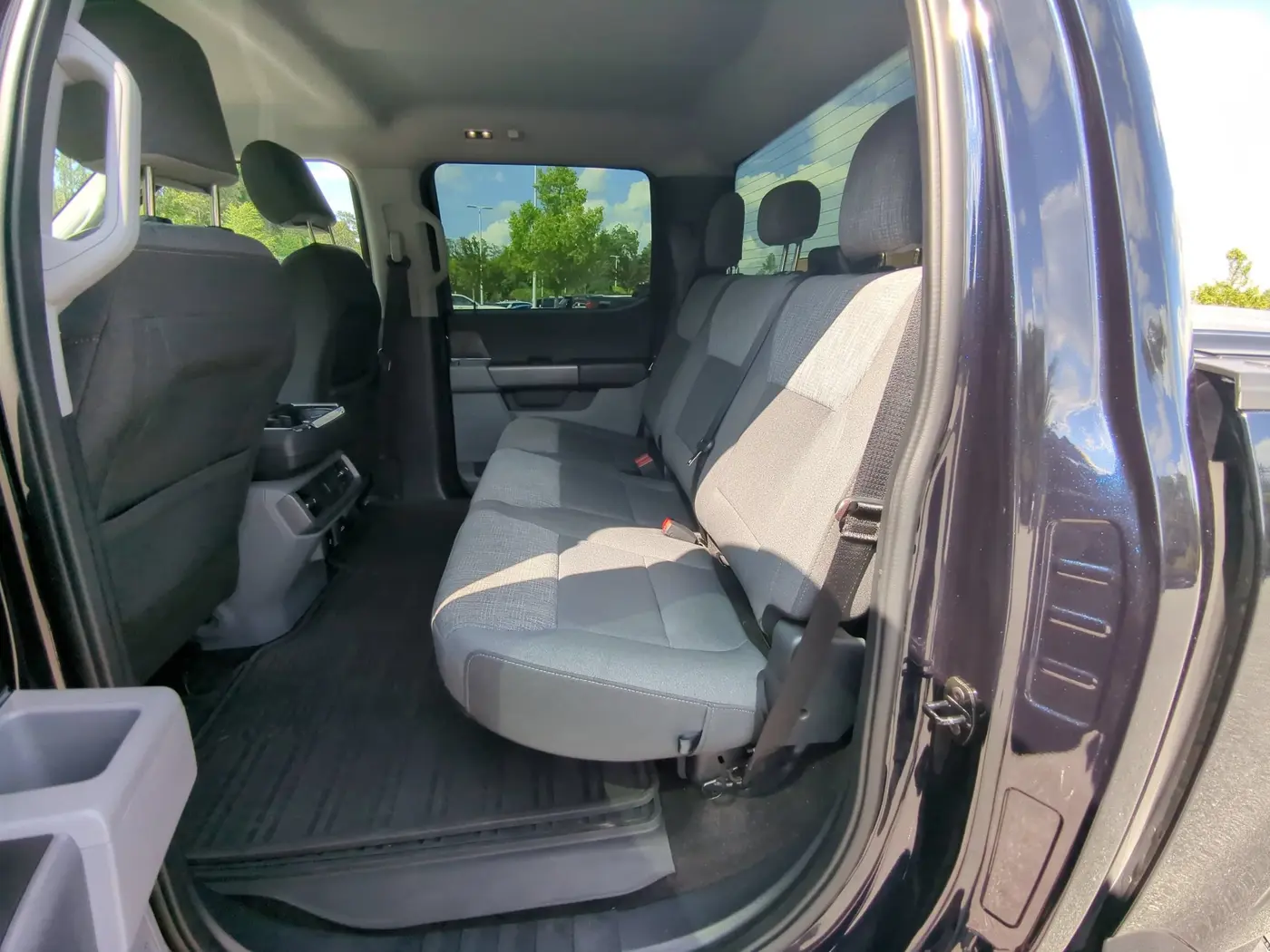 2021 Ford F-150 - $28,275