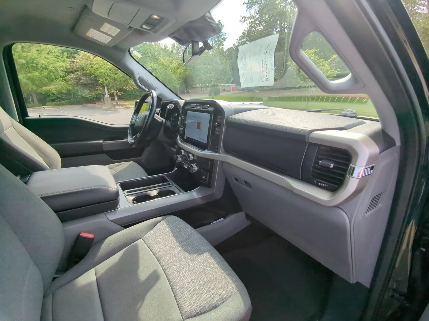 2021 Ford F-150 - $28,275