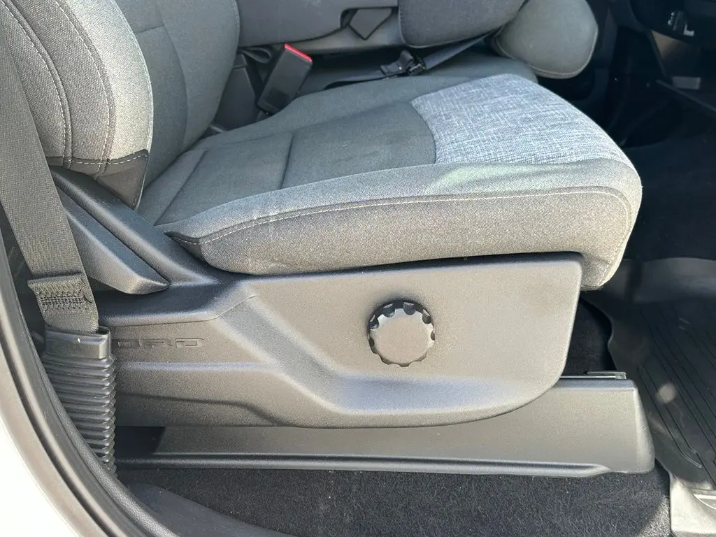 2023 Ford F-150 - $30,000
