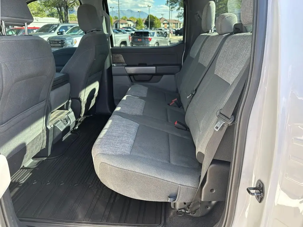 2023 Ford F-150 - $30,000
