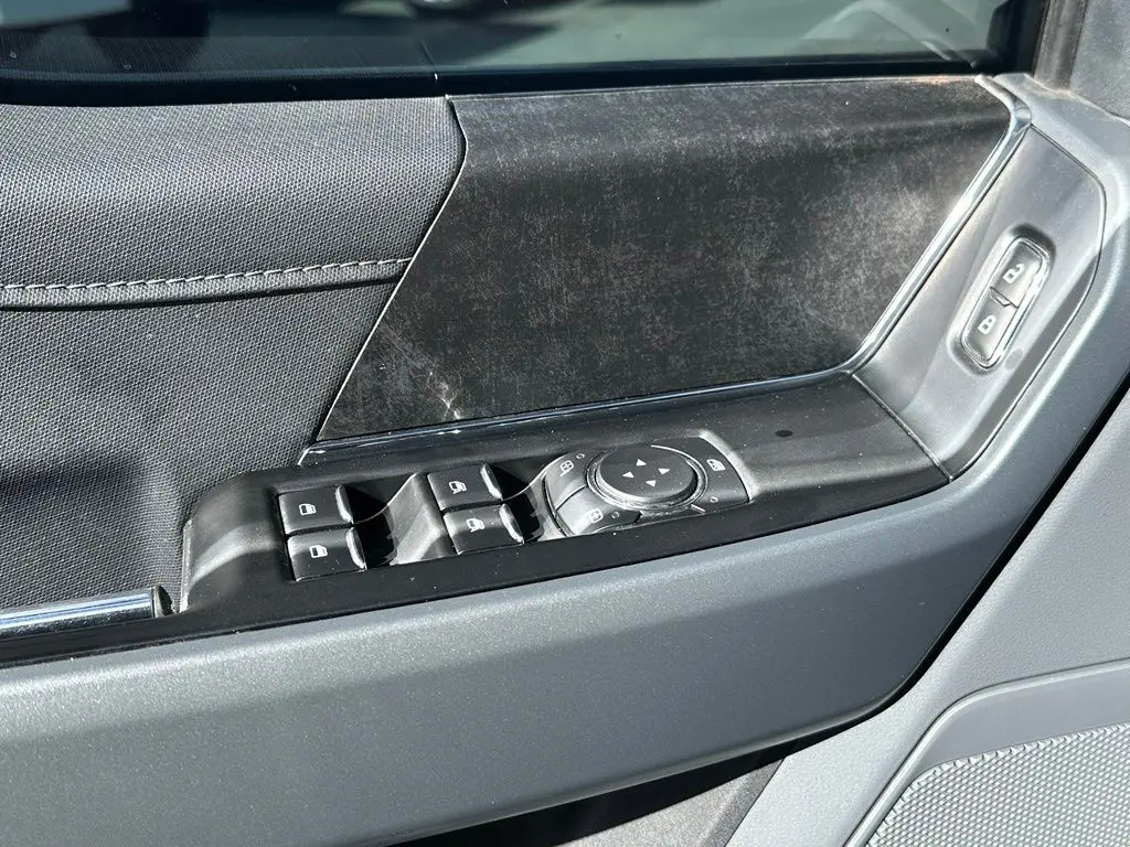 2023 Ford F-150 - $30,000