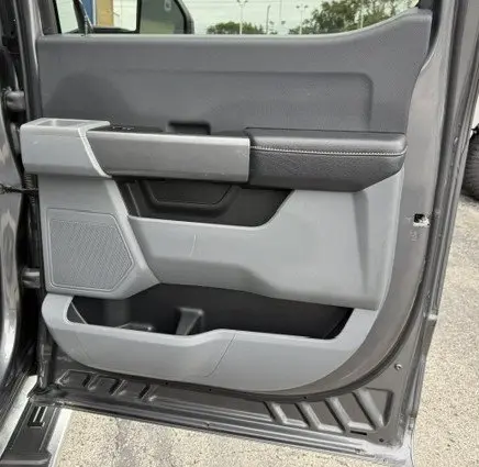 2023 Ford F-150 - $37,977