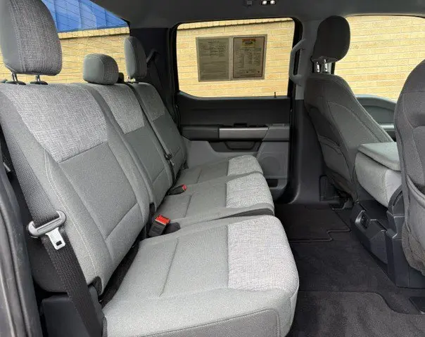 2023 Ford F-150 - $37,977
